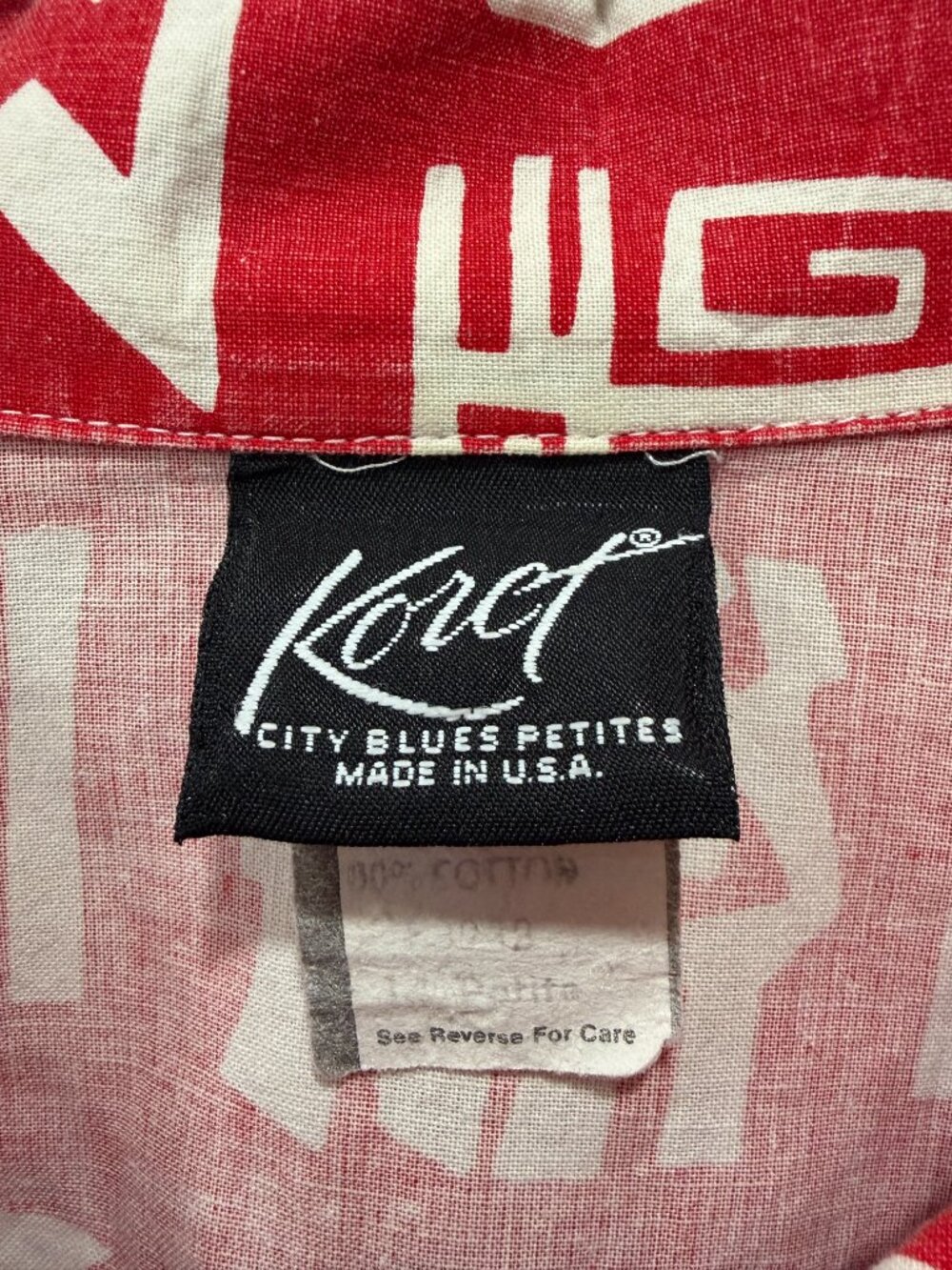 Vintage Abstract Geometric Patterned Boxy Unisex Top - Red - Unique Find! - Picture 3 of 11